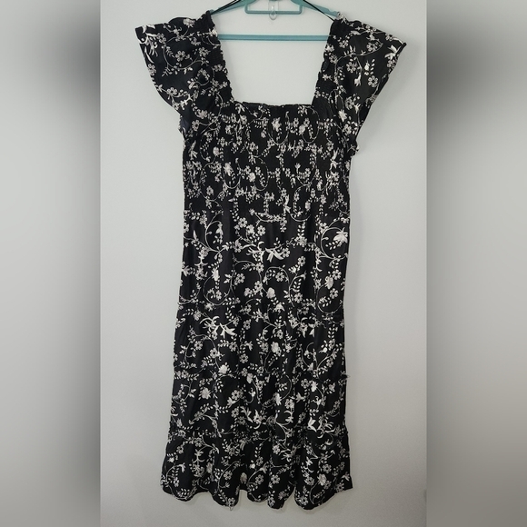 THE GOLDEN GLOBE CLOTHING BLACK TIERED MAXI DRESS 100% COTTON Size 1X NWT - Picture 2 of 11